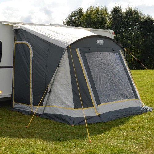 Maypole poled caravan - poled,